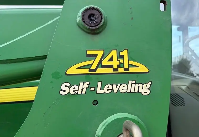 2008 John Deere 7130 photo 21
