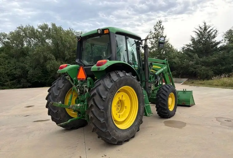 2008 John Deere 7130 photo 5