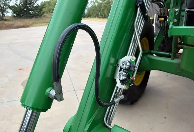 2008 John Deere 7130 photo 17