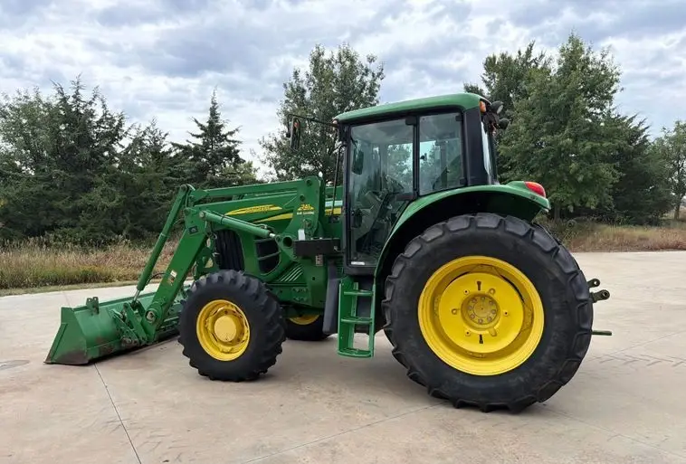 2008 John Deere 7130 photo 8