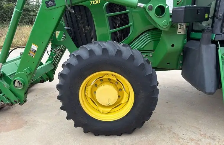2008 John Deere 7130 photo 52