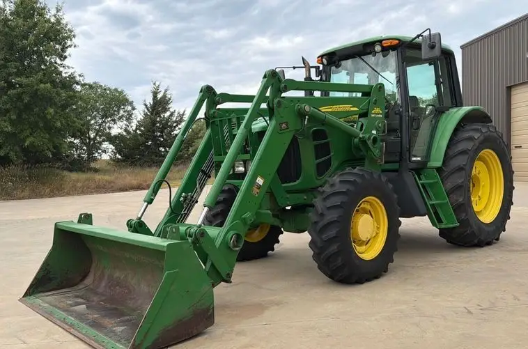 2008 John Deere 7130 photo 1