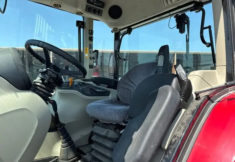 2019 Massey Ferguson 4710 photo 24