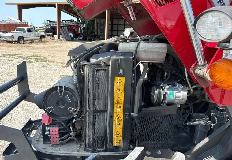 2019 Massey Ferguson 4710 photo 39