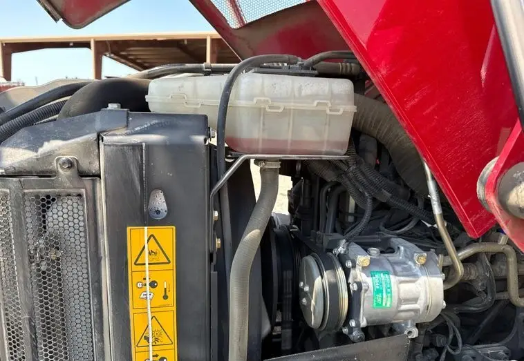 2019 Massey Ferguson 4710 photo 42