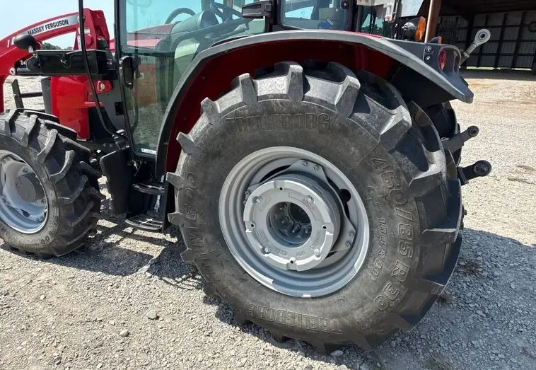 2019 Massey Ferguson 4710 photo 59
