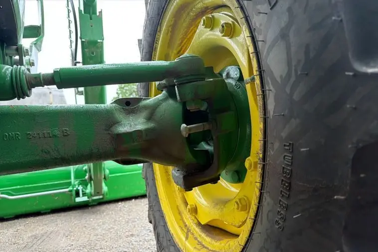 2025 John Deere 5090E photo 71