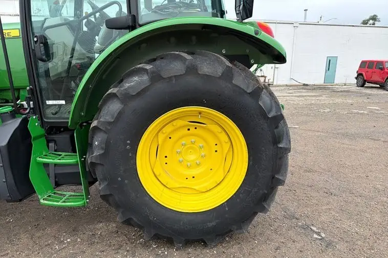 2025 John Deere 5090E photo 83
