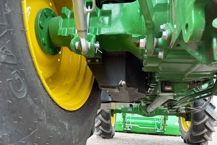2025 John Deere 5090E photo 75
