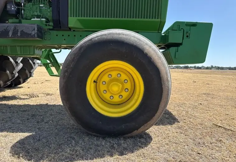 1993 John Deere 4560 photo 54