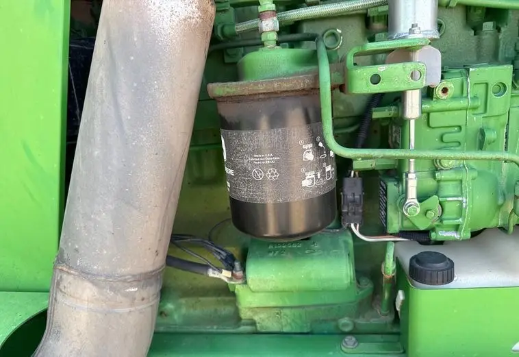 1993 John Deere 4560 photo 46