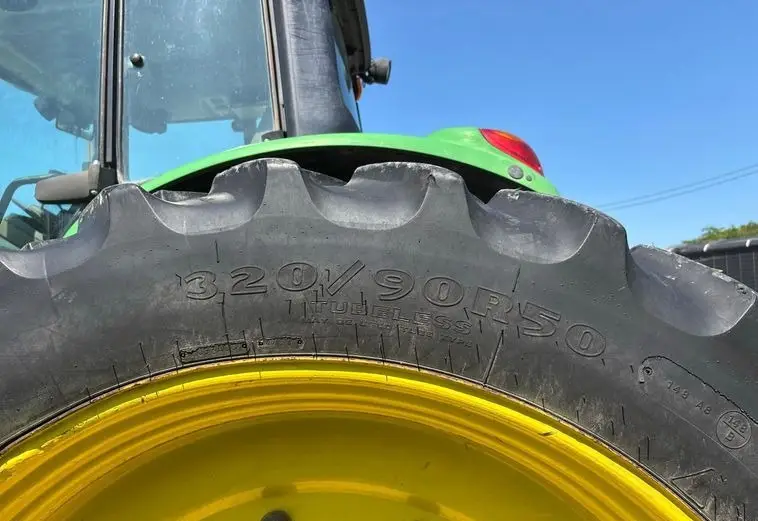 2011 John Deere 7330 photo 50