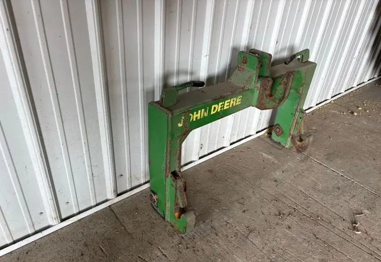 2011 John Deere 7330 photo 53