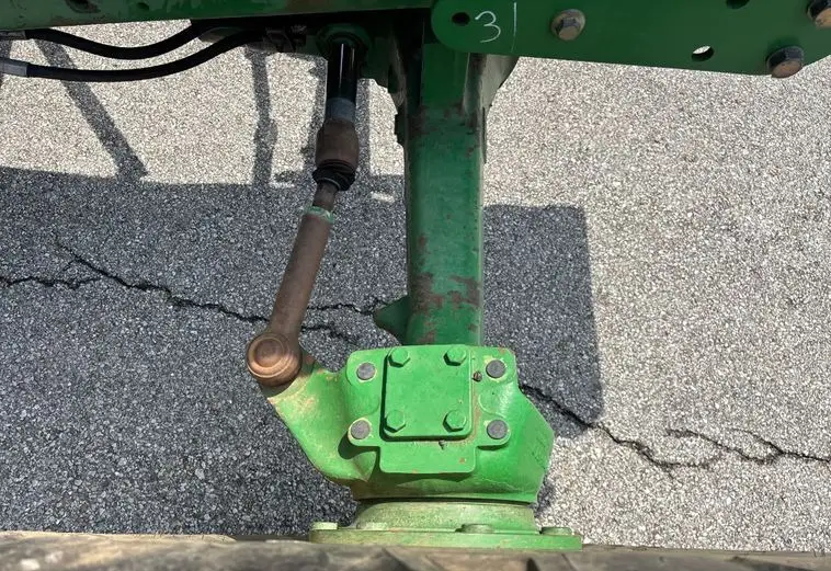 2010 John Deere 6430 photo 17