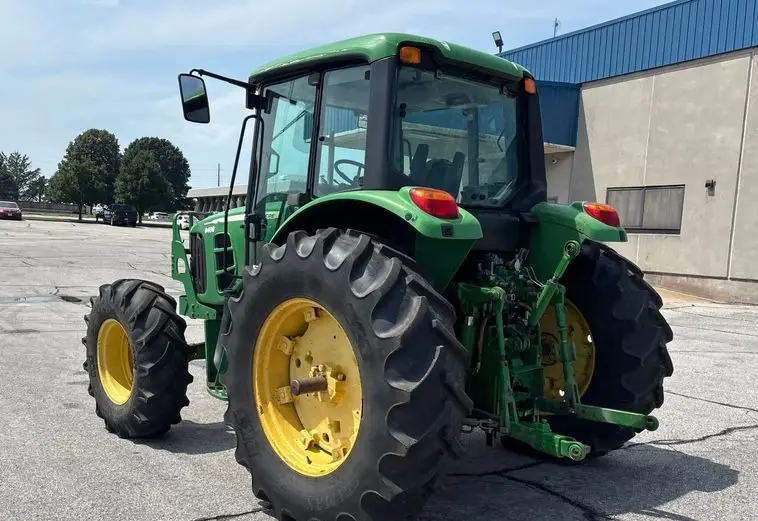 2010 John Deere 6430 photo 7