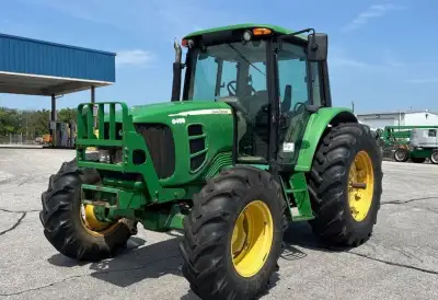 2010 John Deere 6430