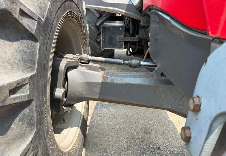 2013 Massey Ferguson 7619 photo 40