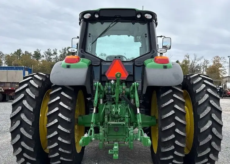 2022 John Deere 6155M photo 6