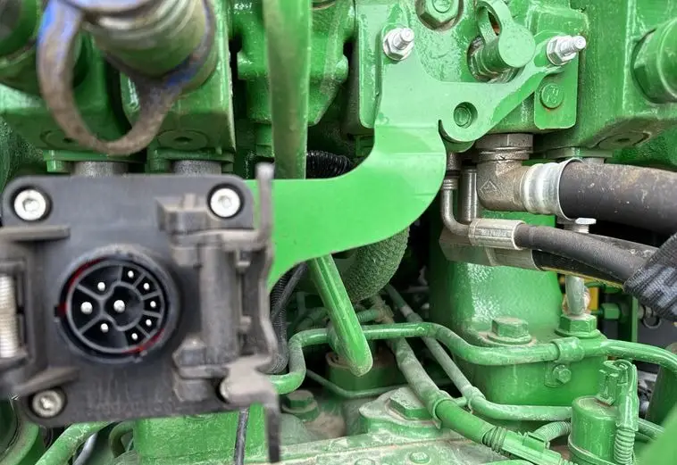 2022 John Deere 6155M photo 34