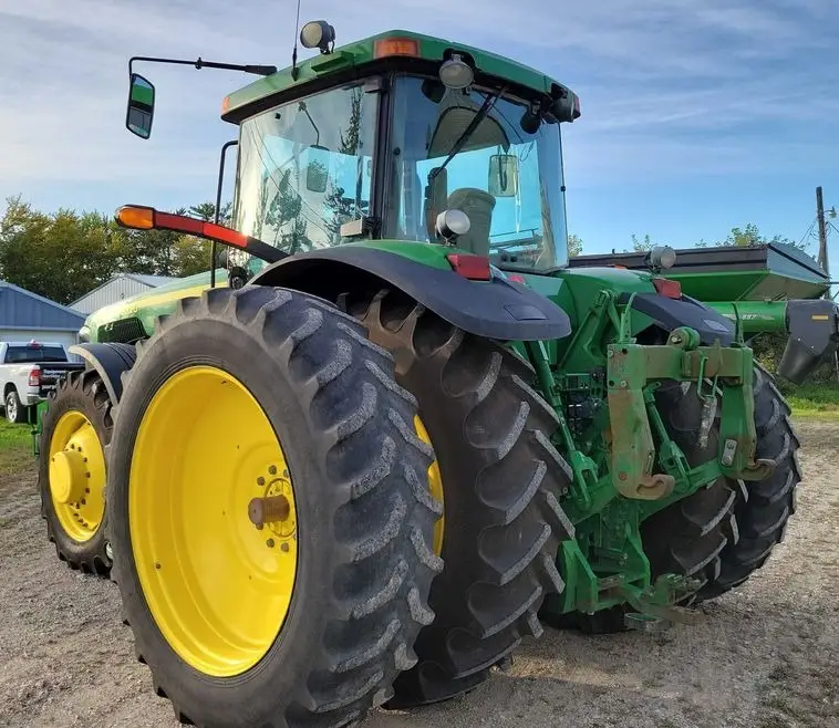 2002 John Deere 8320 photo 7