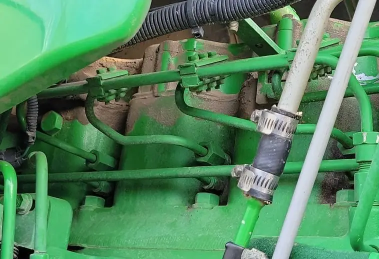 2002 John Deere 8320 photo 71