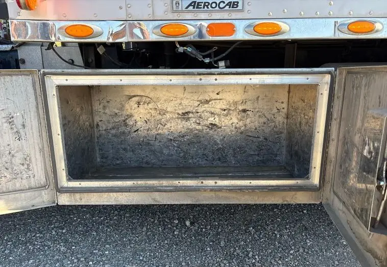 2008 Kenworth T800 photo 16
