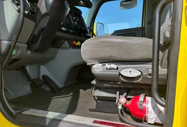 2019 Kenworth T680 photo 33