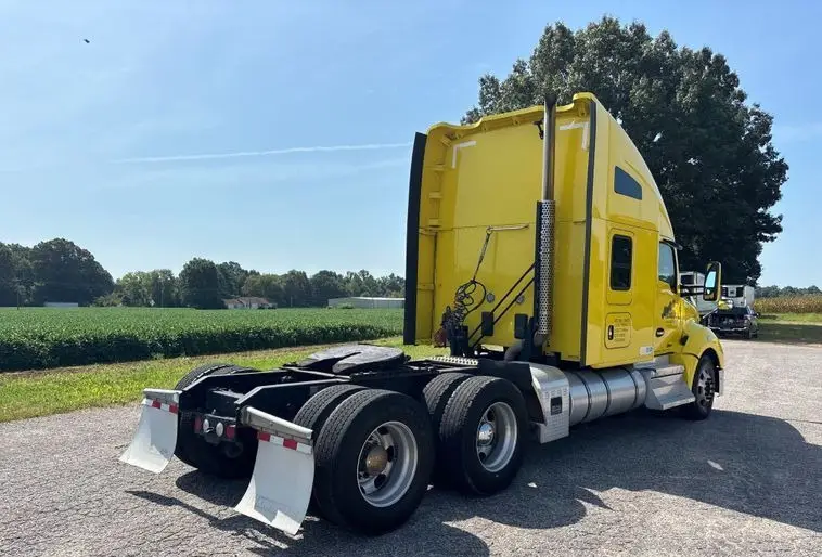2019 Kenworth T680 photo 5