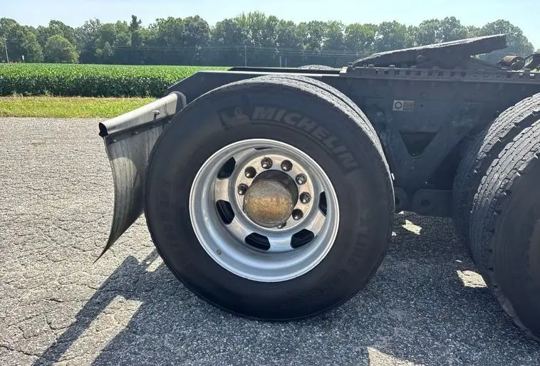 2019 Kenworth T680 photo 91