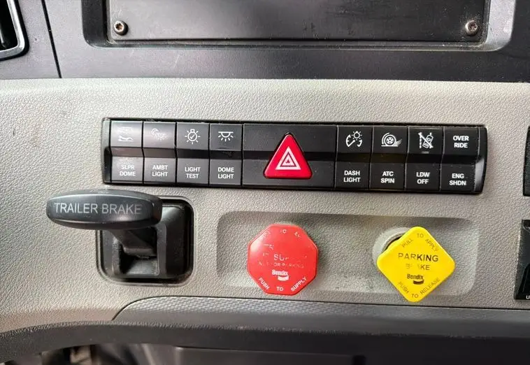 2019 Freightliner Cascadia photo 35
