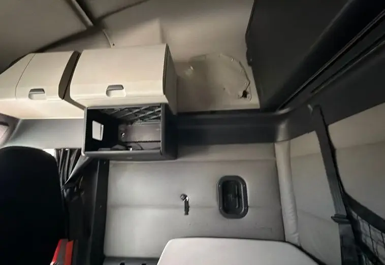 2019 Freightliner Cascadia photo 41