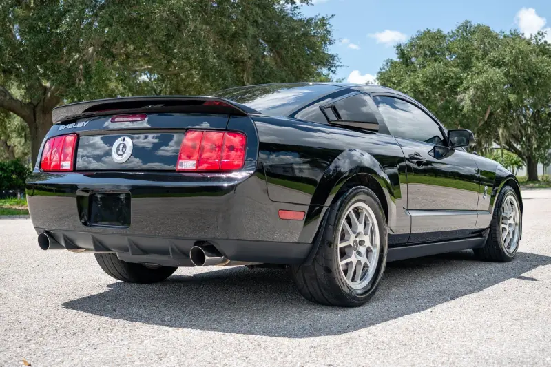 2008 Ford Mustang Shelby GT500 Coupe photo 5