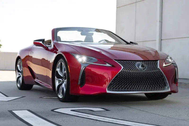 2022 Lexus LC 500 Convertible photo 10