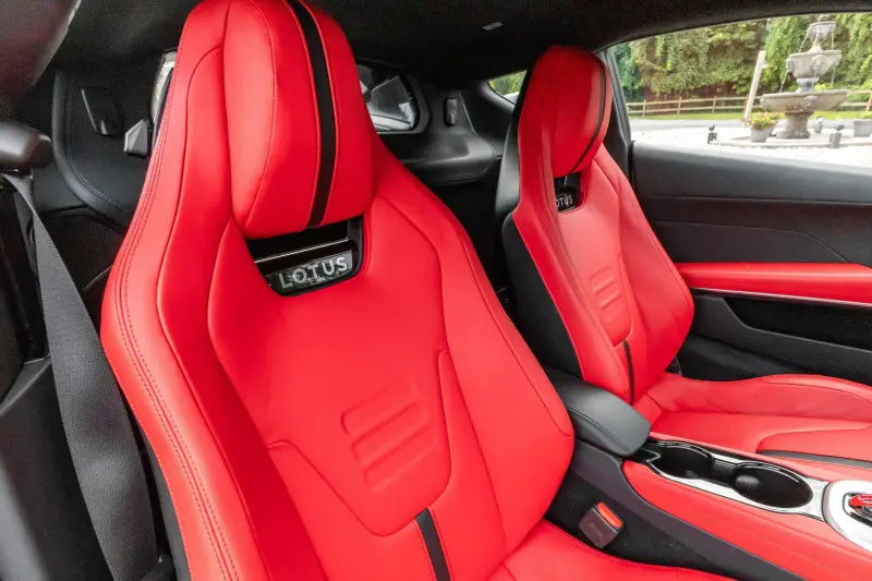 2024 Lotus Emira V6 First Edition photo 2