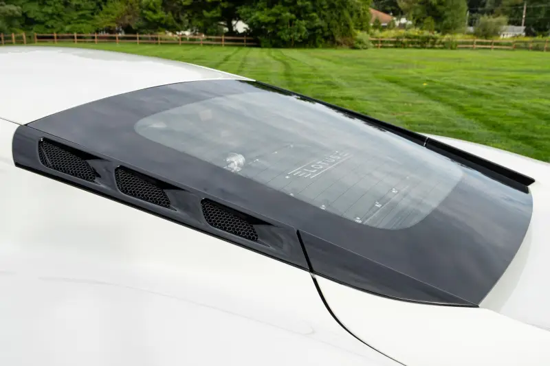 2024 Lotus Emira V6 First Edition photo 28
