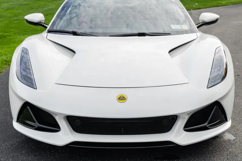 2024 Lotus Emira V6 First Edition photo 17