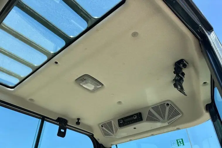 2024 Hyundai HX35Az photo 31