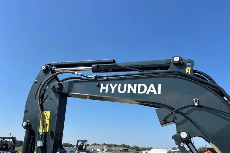 2024 Hyundai HX35Az photo 16