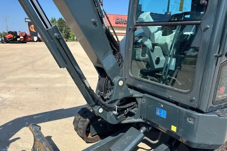 2024 Hyundai HX35Az photo 15