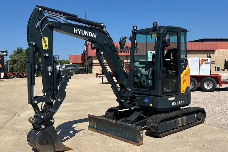 2024 Hyundai HX35Az photo 1