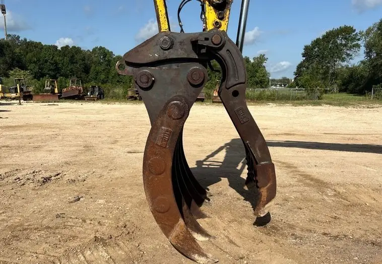 2017 Komatsu PC210LC-11 photo 14