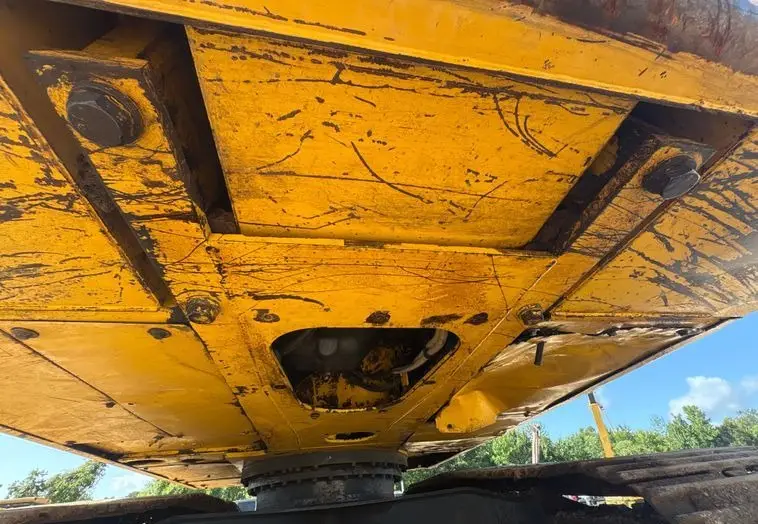 2017 Komatsu PC210LC-11 photo 108