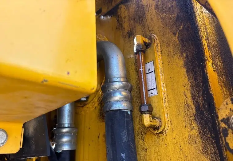 2017 Komatsu PC210LC-11 photo 42