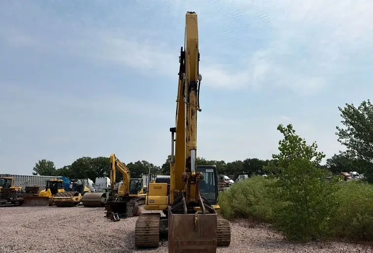 2014 Komatsu PC360LC-10 photo 2
