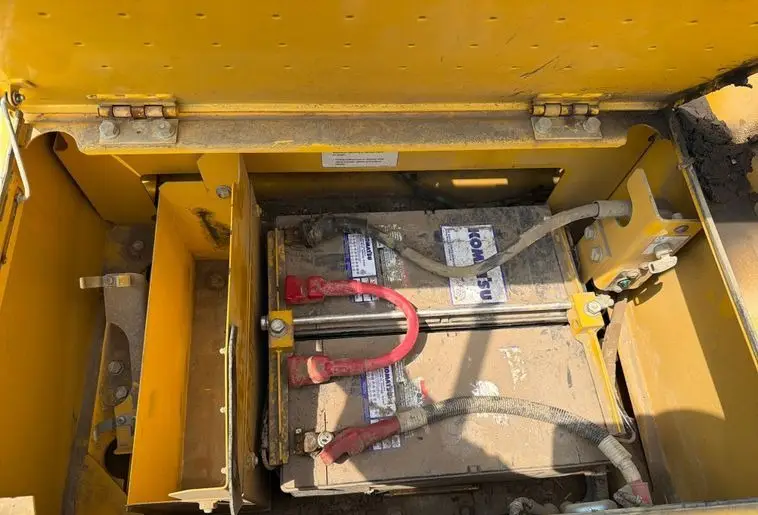 2014 Komatsu PC360LC-10 photo 47
