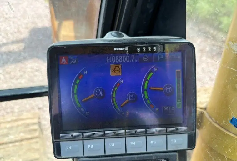 2014 Komatsu PC360LC-10 photo 38