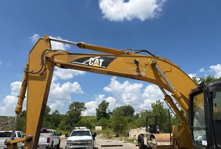 2004 Caterpillar 321C LCR photo 13