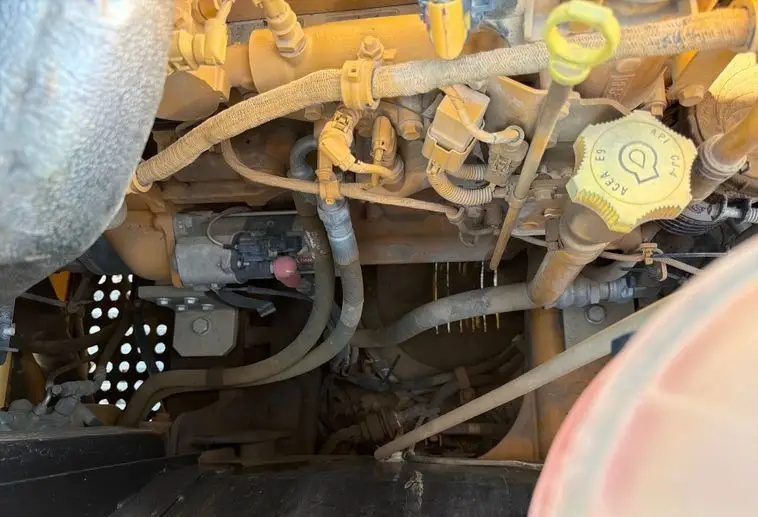 2017 John Deere 210G photo 52