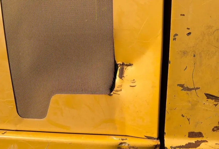 2017 John Deere 210G photo 39