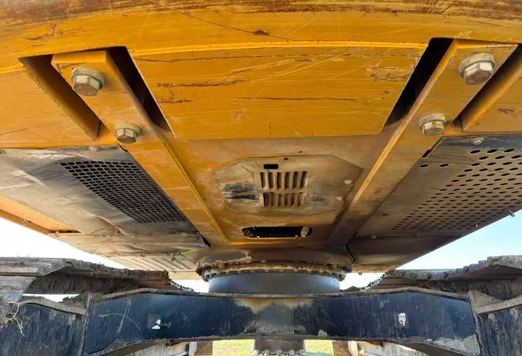 2017 John Deere 210G photo 65
